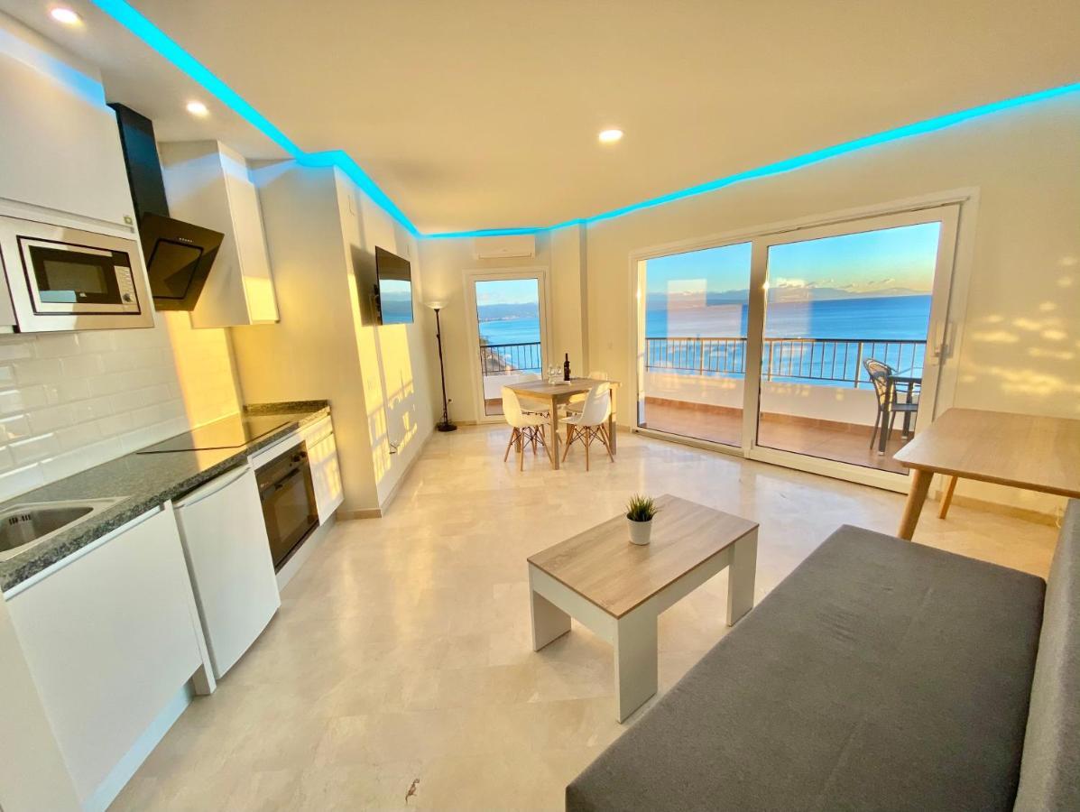 Apartamentos Turisticos Castillo Del Vigia Torremolinos Bagian luar foto