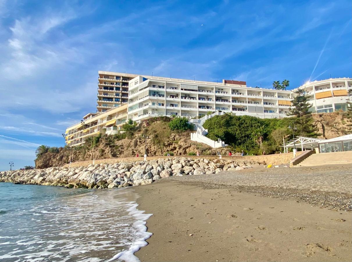 Apartamentos Turisticos Castillo Del Vigia Torremolinos Bagian luar foto